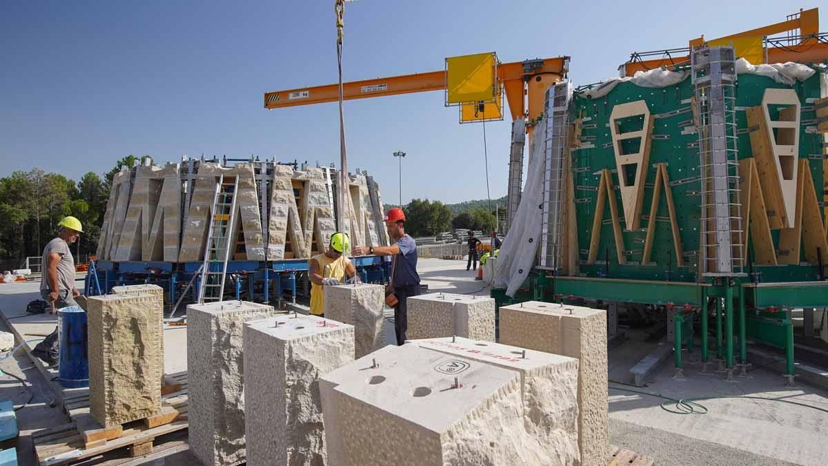 Así se construyen las piezas de la Sagrada Família en La Galera (Bages).