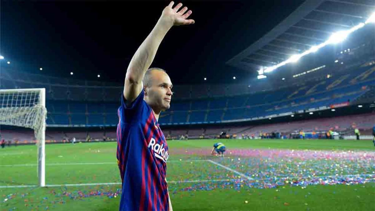 Iniesta siguió con las despedidas