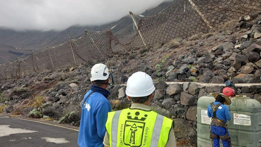Cortes de tráfico en la HI-500 por el inicio de las obras del falso túnel de Pie de Bascos