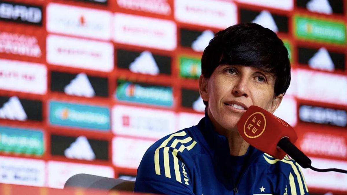 Sonia Bermúdez en rueda de prensa.