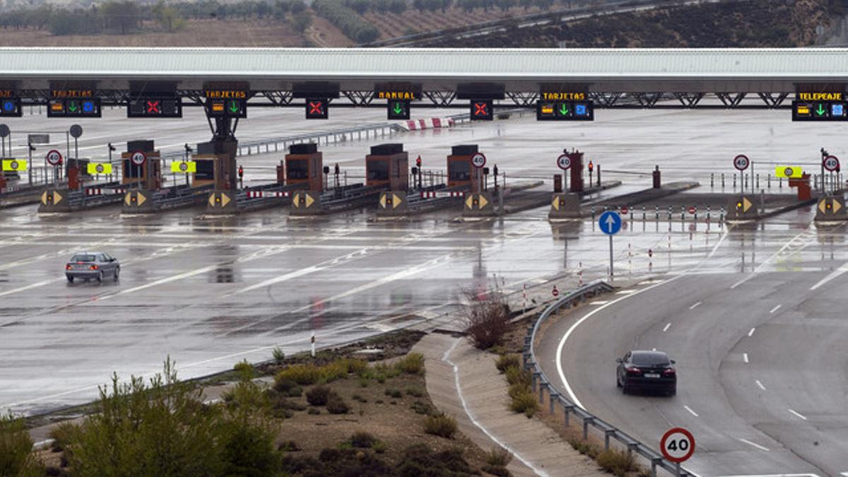 El peaje de la Radial 3 de Madrid, a la altura de Camporreal.