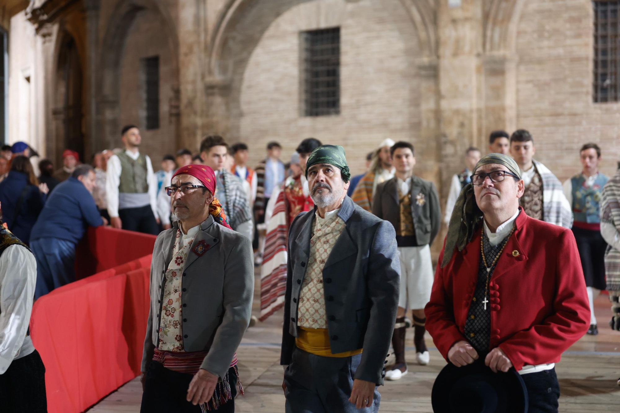 Búscate en el primer día de la Ofrenda en la calle de la Paz entre las 23 y las 24 horas