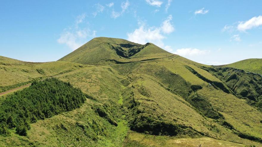 Las fallas tectónicas 'roban' los gases al magma para frenar su avance