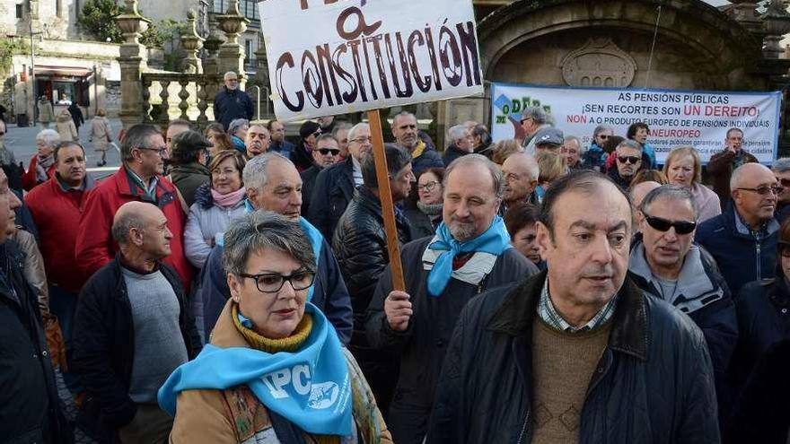 Una concentración en defensa de las pensiones públicas. // G. Santos