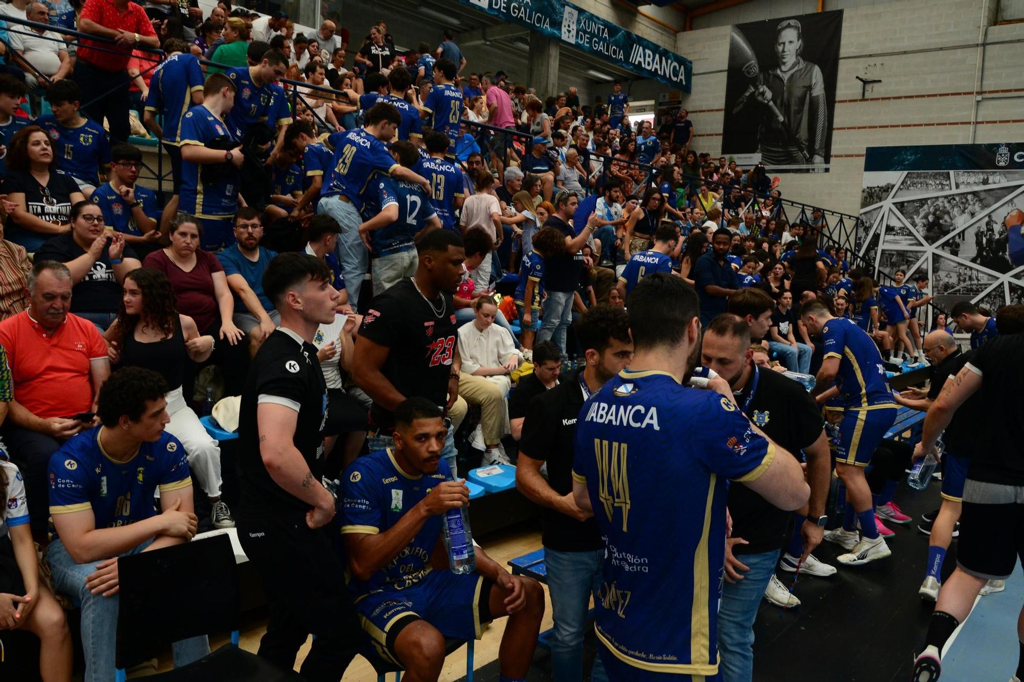 La permanencia del Frigoríficos del Morrazo y la despedida de Moisés Simes