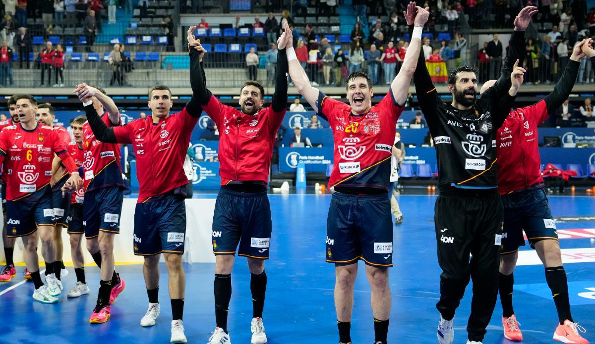 Los Hispanos, pendientes del sorteo de abril