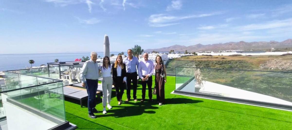 Hotel Royal Atlántico, de cinco estrellas, antiguo complejo Los Pueblos, en Puerto del Carmen (Lanzarote)