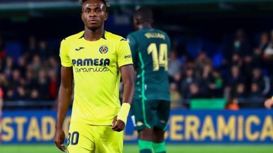 Chukwueze, Ekambi y Anguissa, concentrados