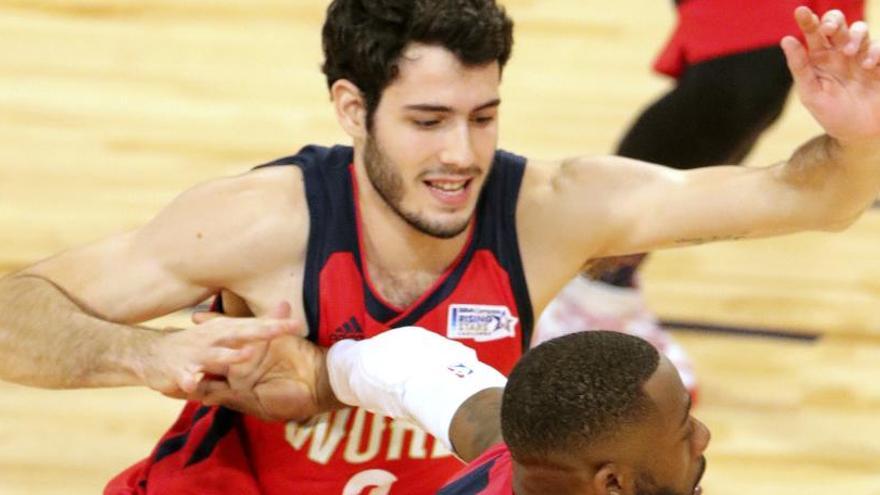 Willy Hernangómez y Álex Abrines disfrutan del triunfo en el Risings Stars del All Star