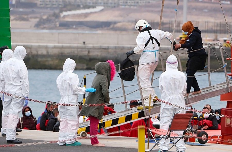 Rescatado un cayuco con 36 migrantes magrebíes al nordeste de Fuerteventura