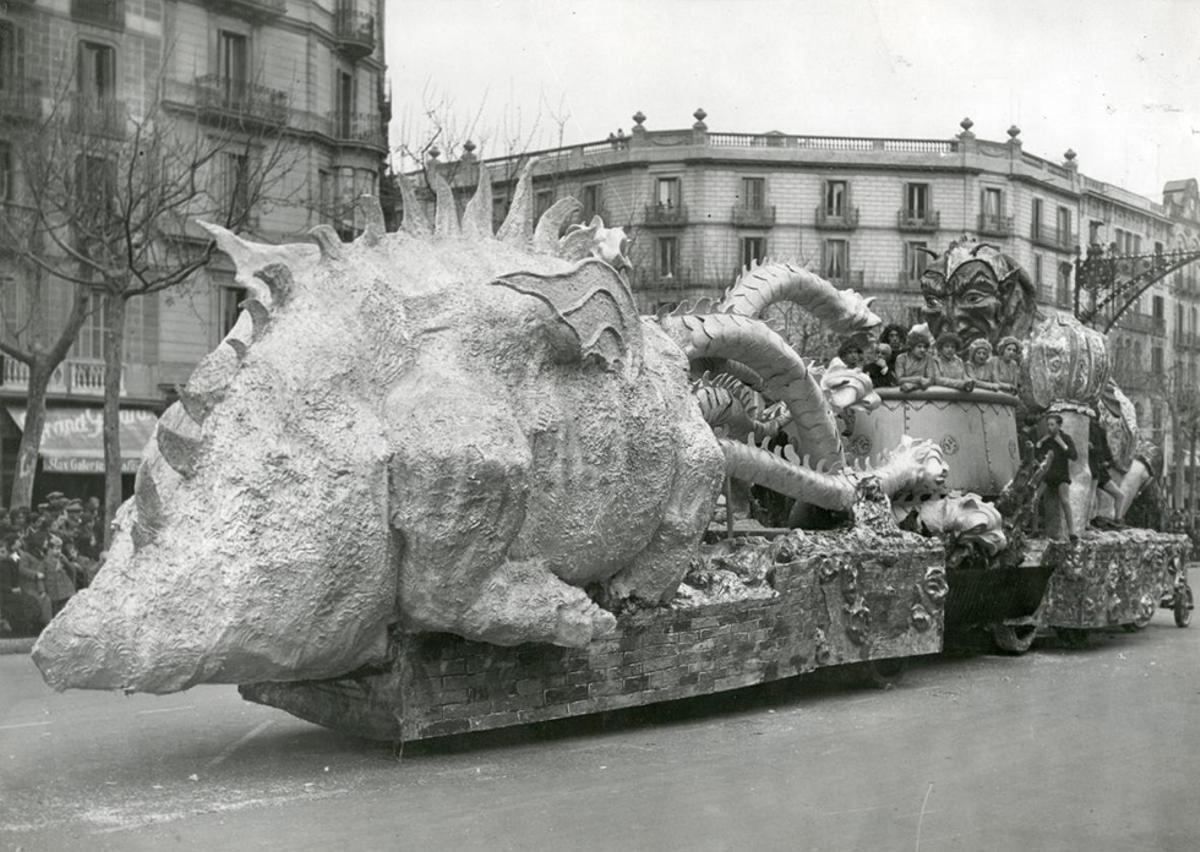 "Banquet infernal", carroza ganadora del segundo premio de la rua de Carnaval de 1935.