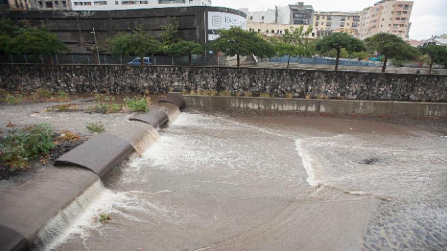 Cauce del Barranco de Santos tras una jornada de lluvias.