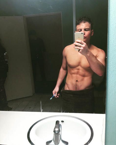 Jonathan Lipnicki en una imagen de su Instagram.