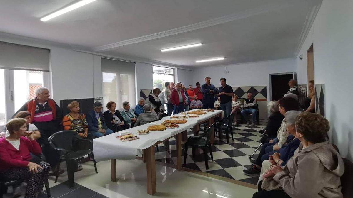 Ambiente en la inauguración del local, este lunes.
