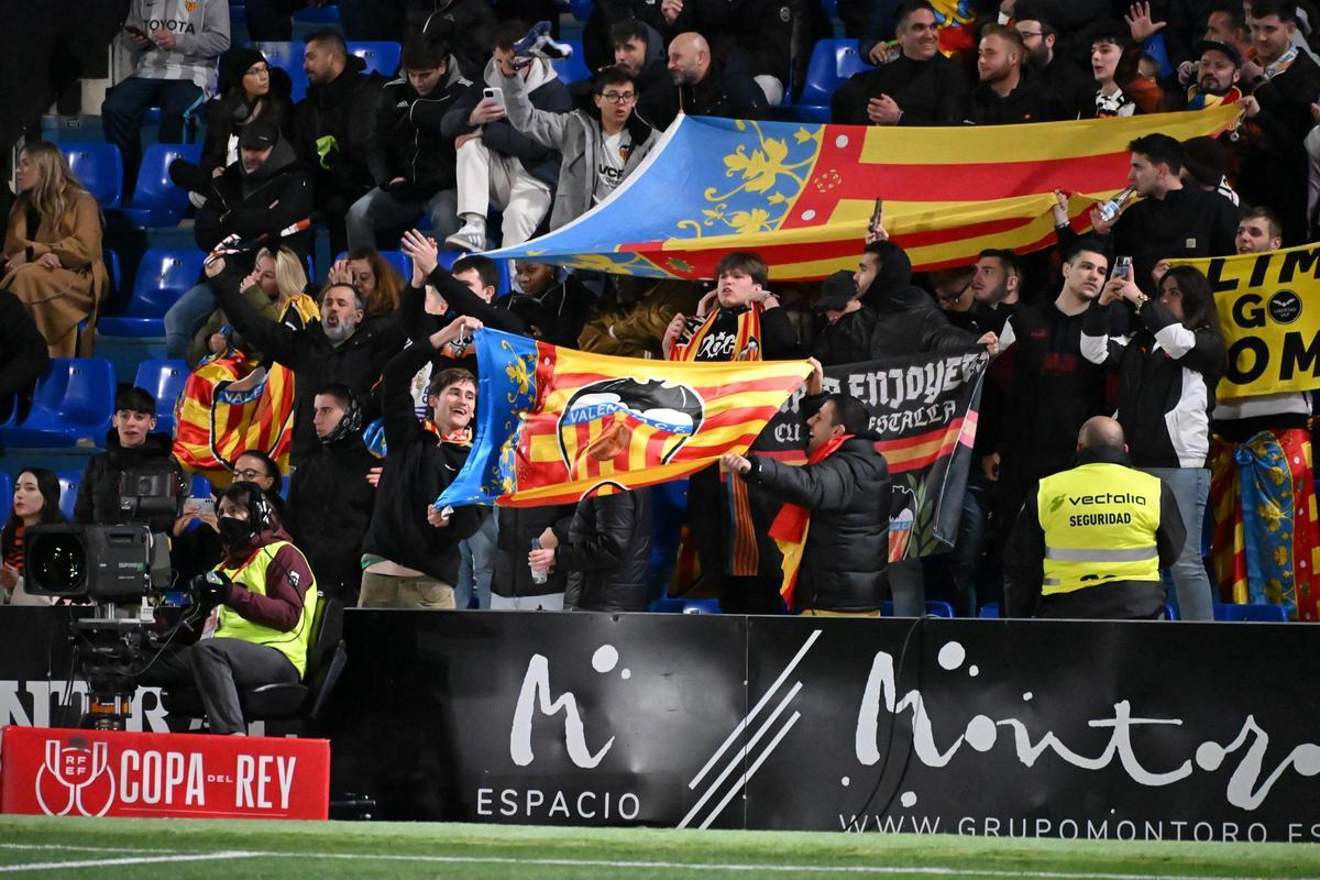 El Eldense cae eliminado de la Copa del Rey frente al Valencia (0-2)