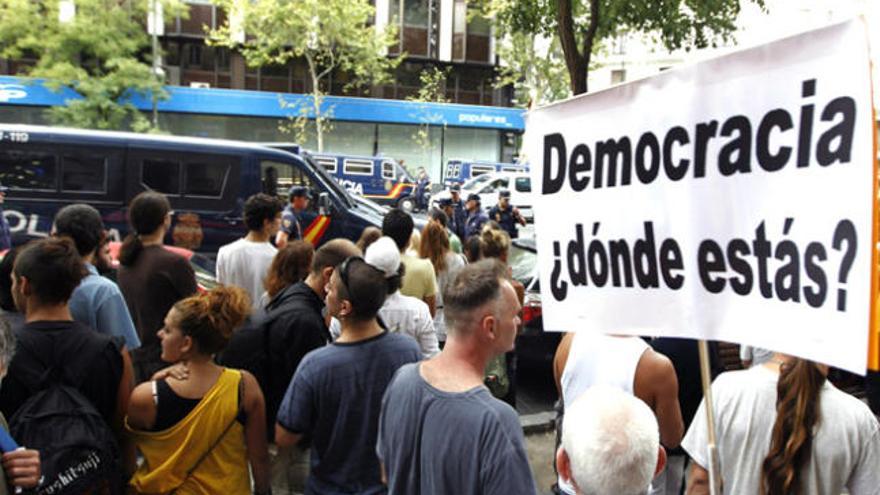 Una de las protestas ante la sede del PP en Madrid.