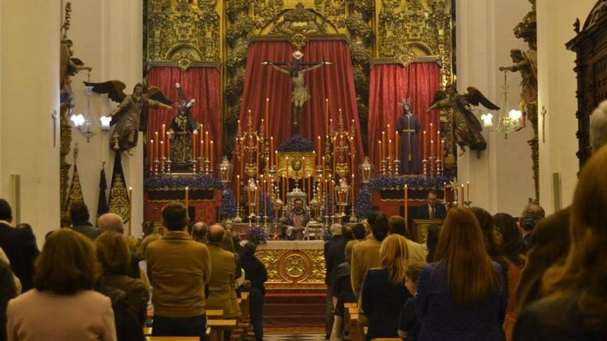 La cofradías de la Trinidad, juntas en un quinario