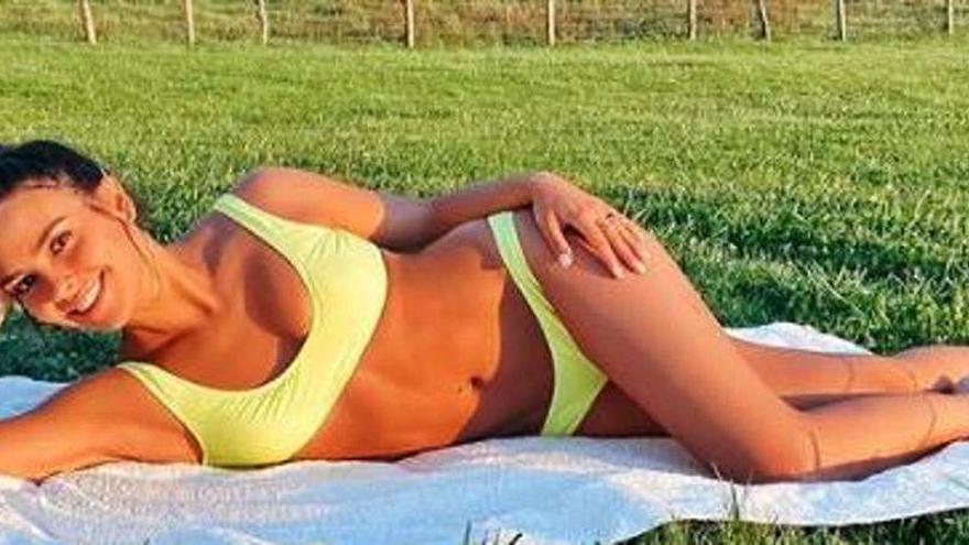 Cristina Pedroche &#039;pasa&#039; del frío en bikini en su Instagram