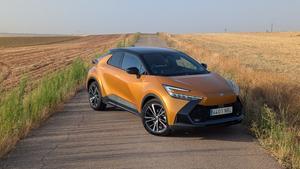 Prueba del Toyota C-HR Plug-in Hybrid