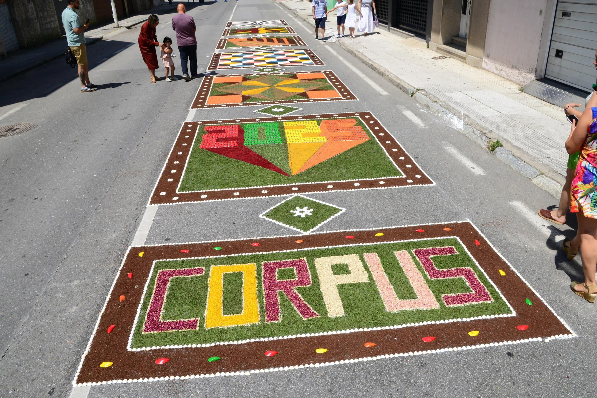 La fiesta de las alfombras florales del Corpus en Bueu (III)