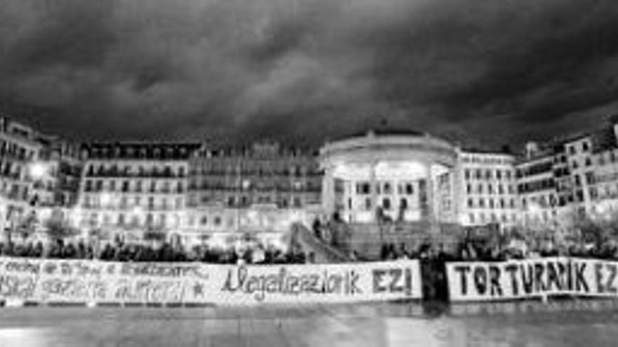 Protesta de los familiares de los detenidos de Segi