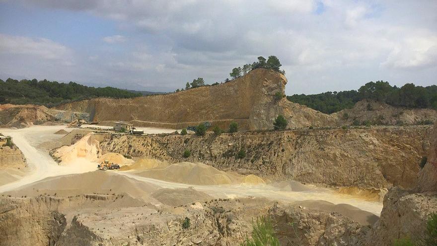 Sineu: Medio Ambiente aborta la instalación de una planta de asfalto en una cantera