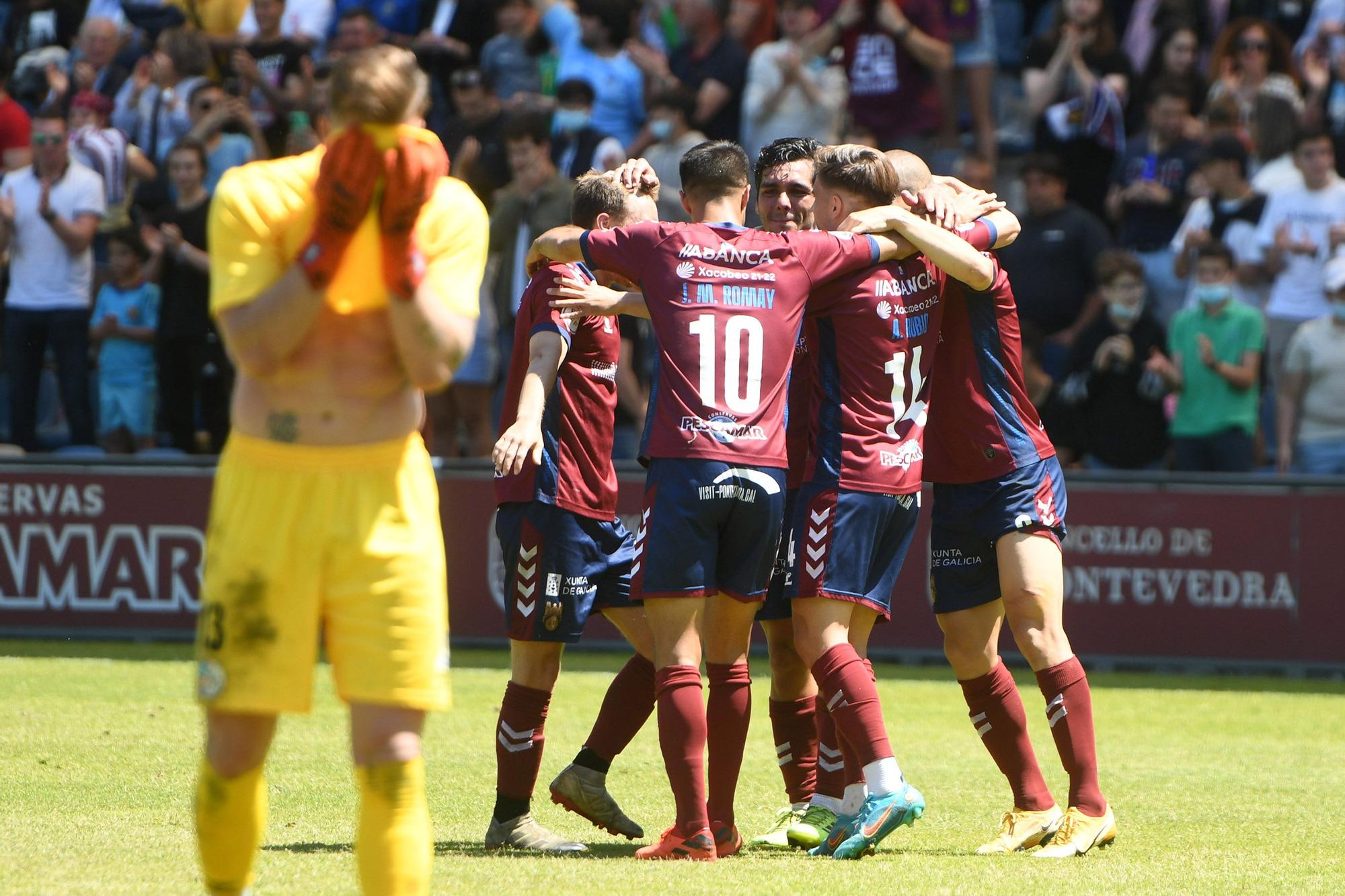 Pontevedra estalla con el ascenso a 1ª RFEF