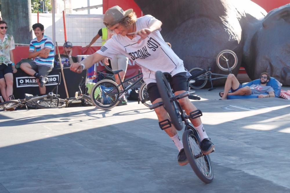 Tres días de acrobacias y piruetas imposibles, arte, deporte y cultura urbana campando por la fachada atlántica de Vigo. Un espectáculo al aire libre para el mejor festival del noroeste