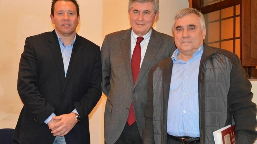 Juan Jesús Moreno, Juan González y Ricardo Montes.