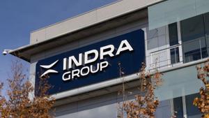 Indra capitalitza l’auge de la defensa i Puig pateix la seva sortida a borsa