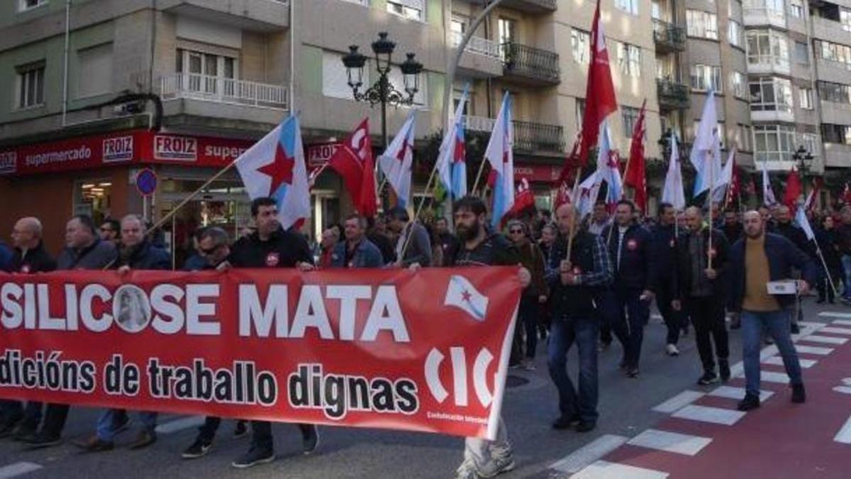 Foto de archivo de una manifestación en Vigo para exigir medidas contra la silicosis.