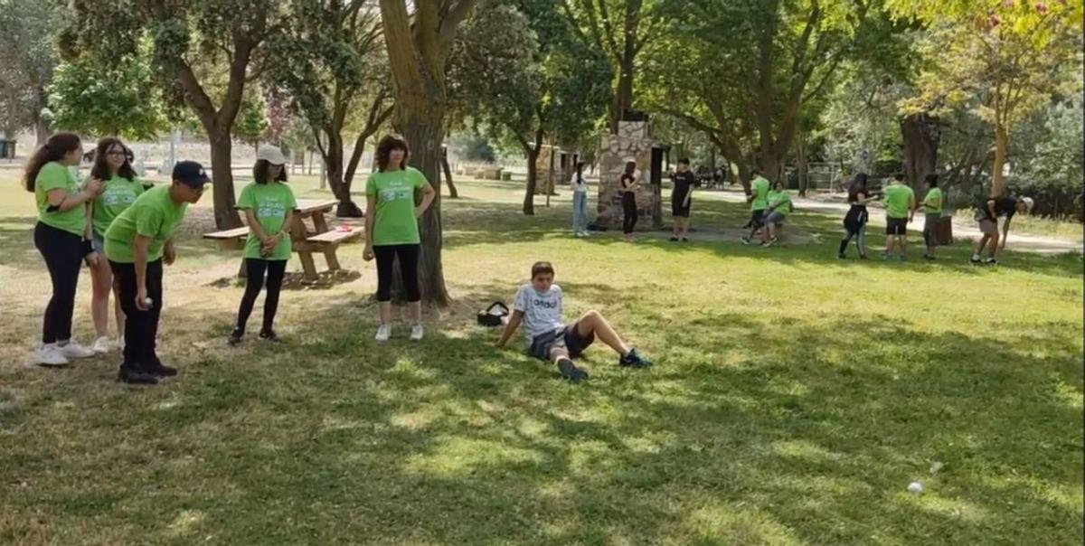Actividad al aire libre, en la zona de La Pradera. | E. P.