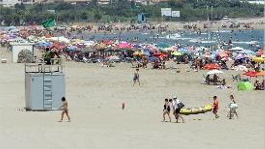 Playa del Port de Sagunt, de donde se podría extraer la arena.