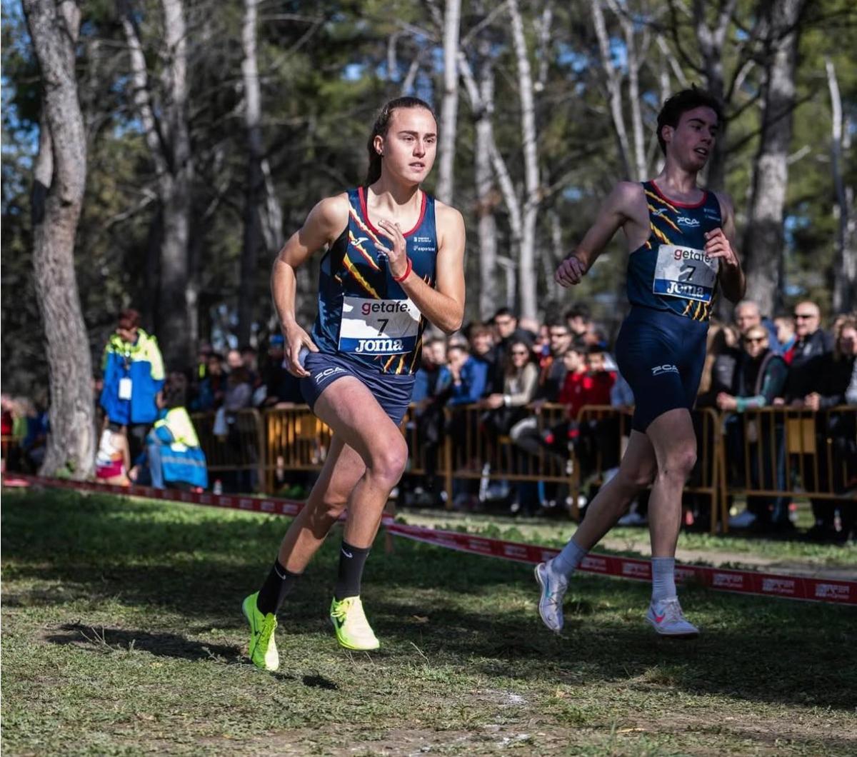 Con su hermano Victor, en el campeonato de España de cros por comunidades, en enero de 2024.