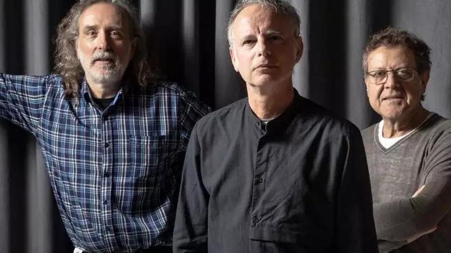 Els Pets: «Hay jóvenes que no se miran el ombligo y están comprometidos con su país, con su pueblo, con su comunidad»