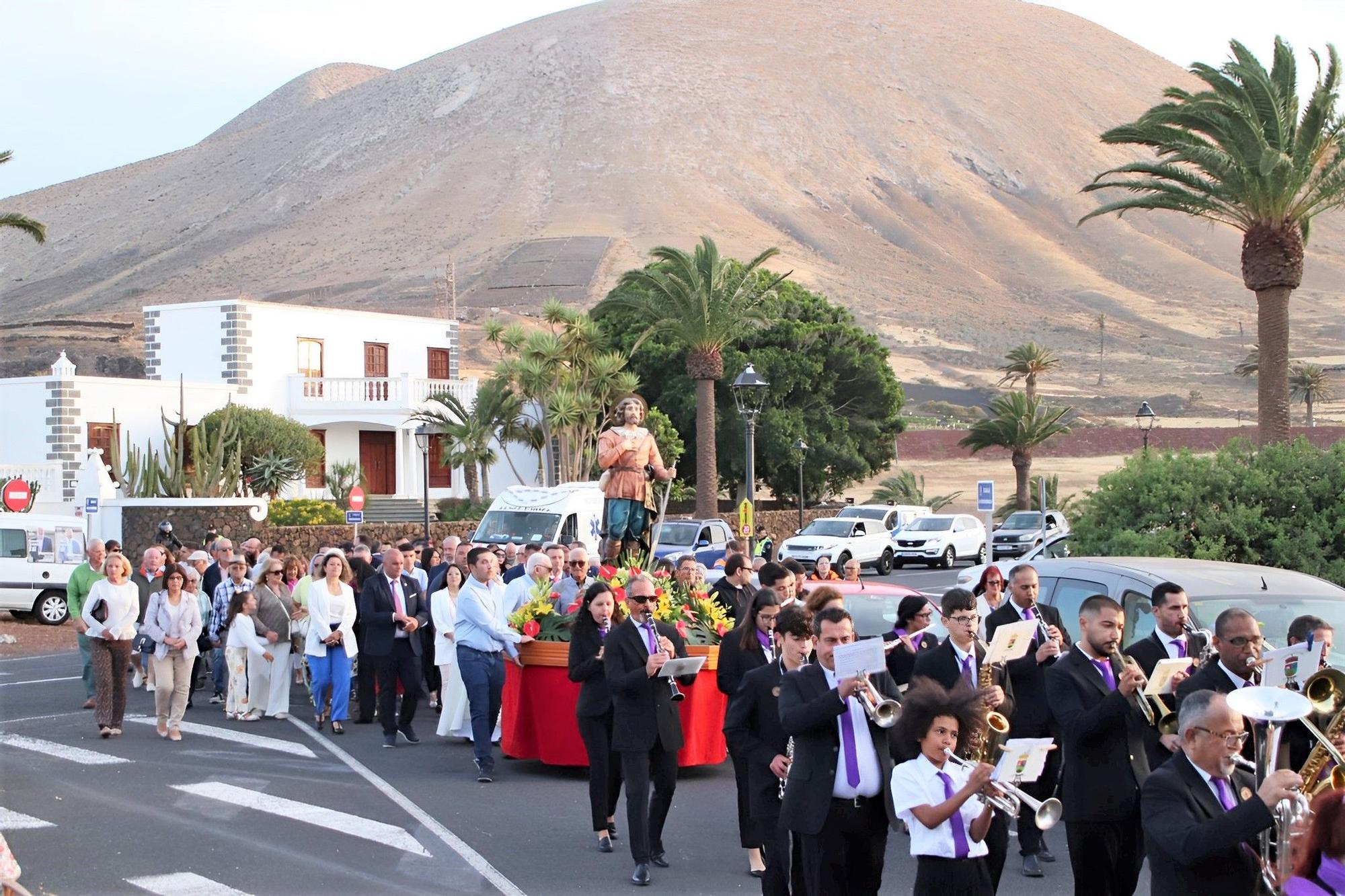 Procesión en Uga en honor a San Isidro Labrador