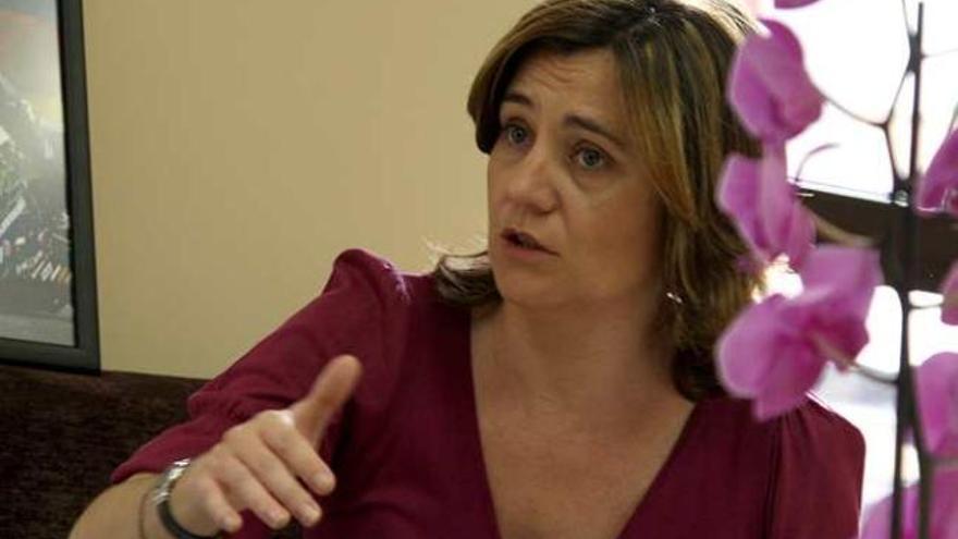 La presidenta de la FVMP, Elena Bastidas.