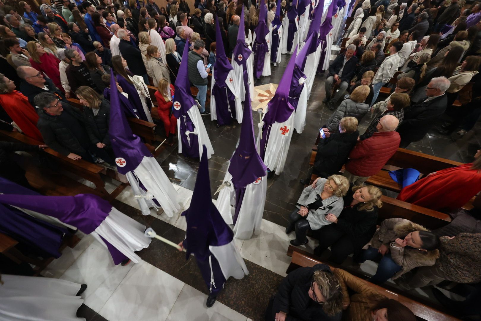 Galería de imágenes: Fervor en el Santo Entierro de Vila-real
