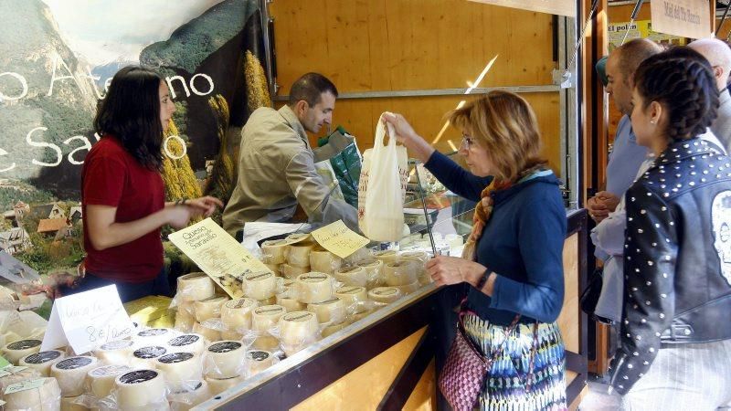 Mercadillo de la plaza de los Sitios