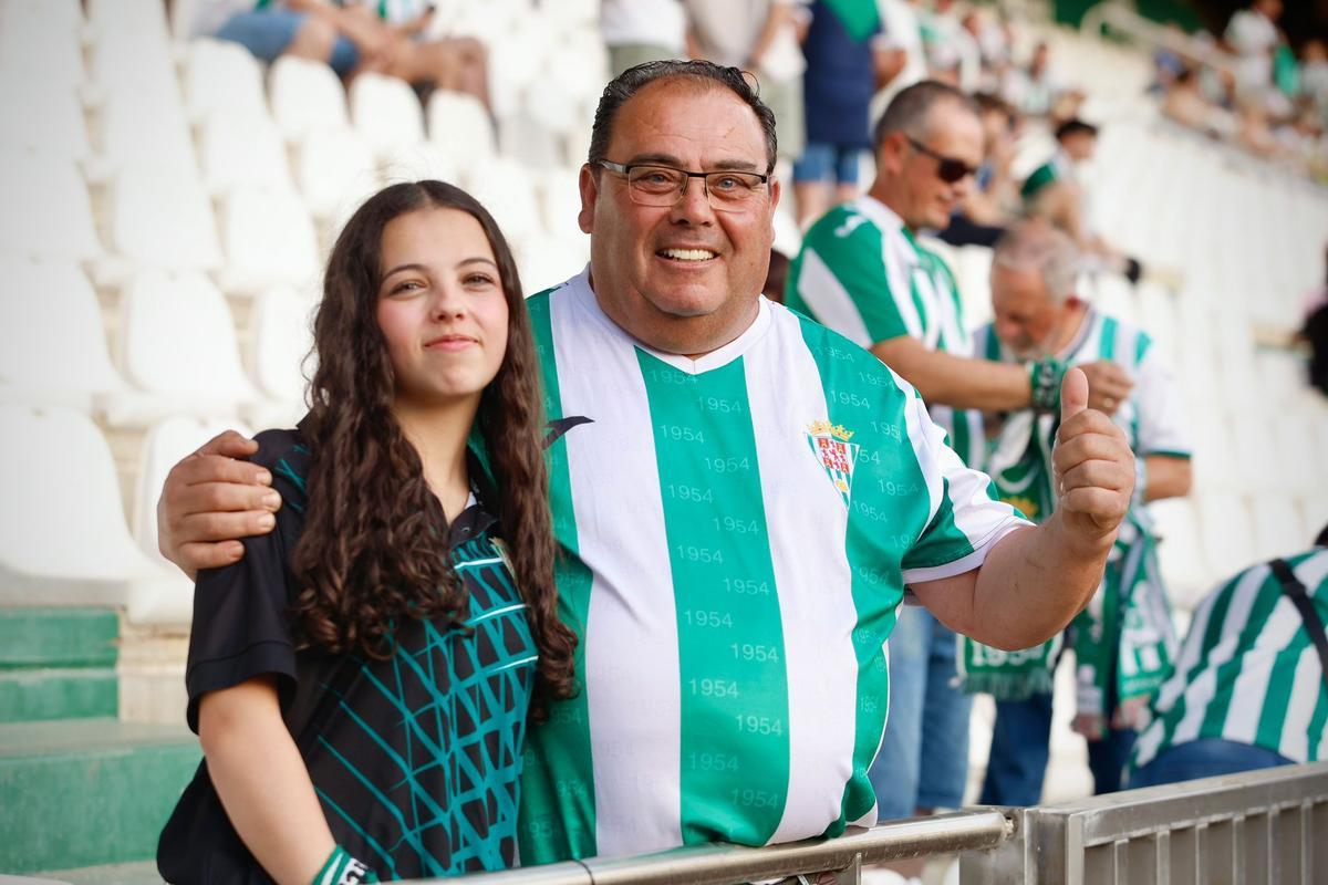 Córdoba CF-Huesca | Las imágenes de la afición en El Arcángel