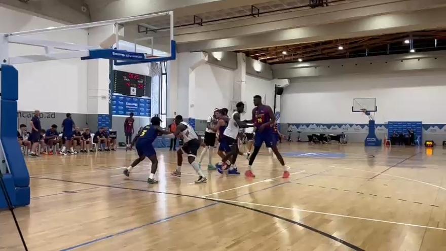 Joan Peñarroya y Nico Laprovittola analizan el primer partido de pretemporada del Barça