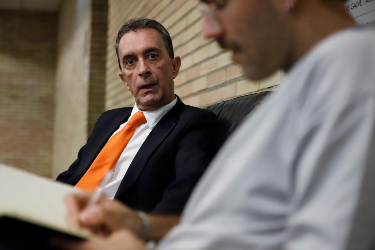 Manolo, en un momento de la entrevista con este diario.
