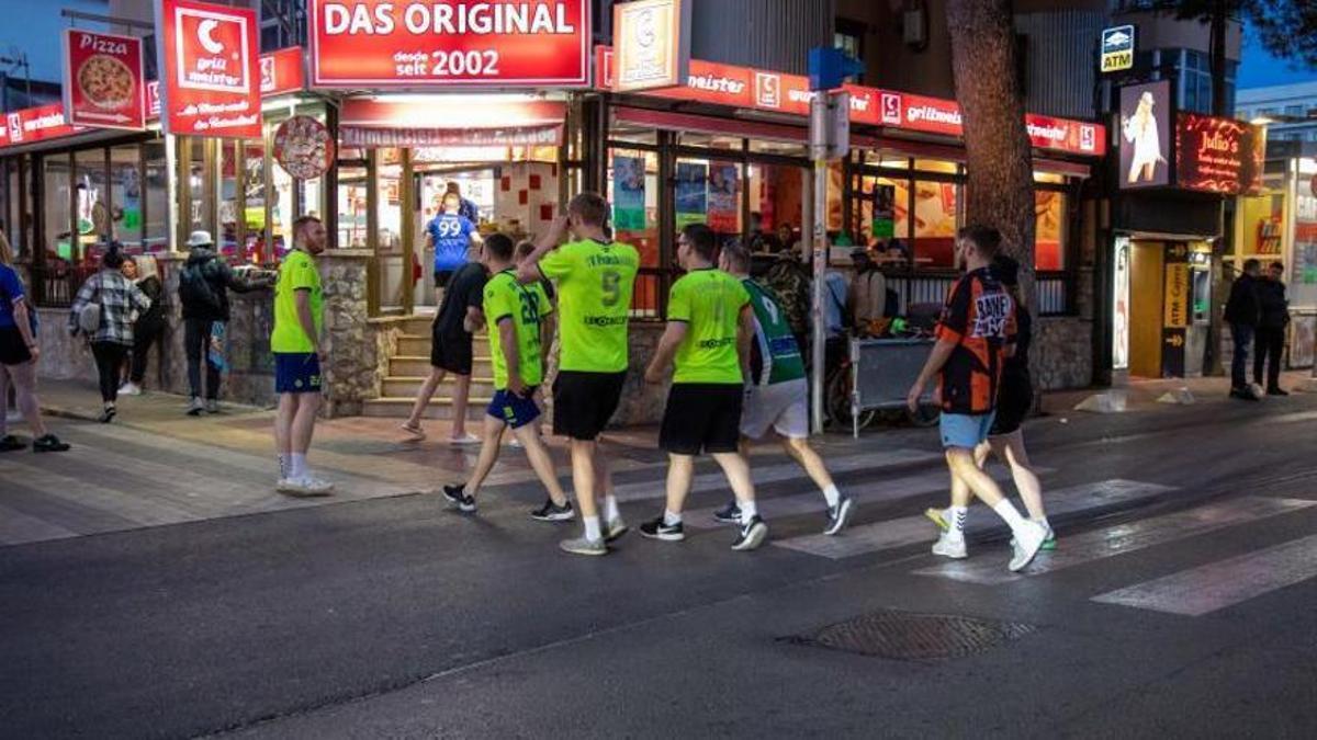 Los más ‘sofisticados’, viaje de jueves a domingo, playa y fiesta nocturna.