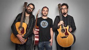 Acústic i entrevista amb Gossos.