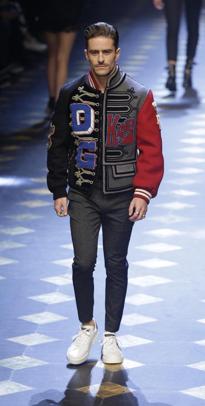 Pelayo Díaz en el desfile de Dolce & Gabbana otoño/ invierno 2017
