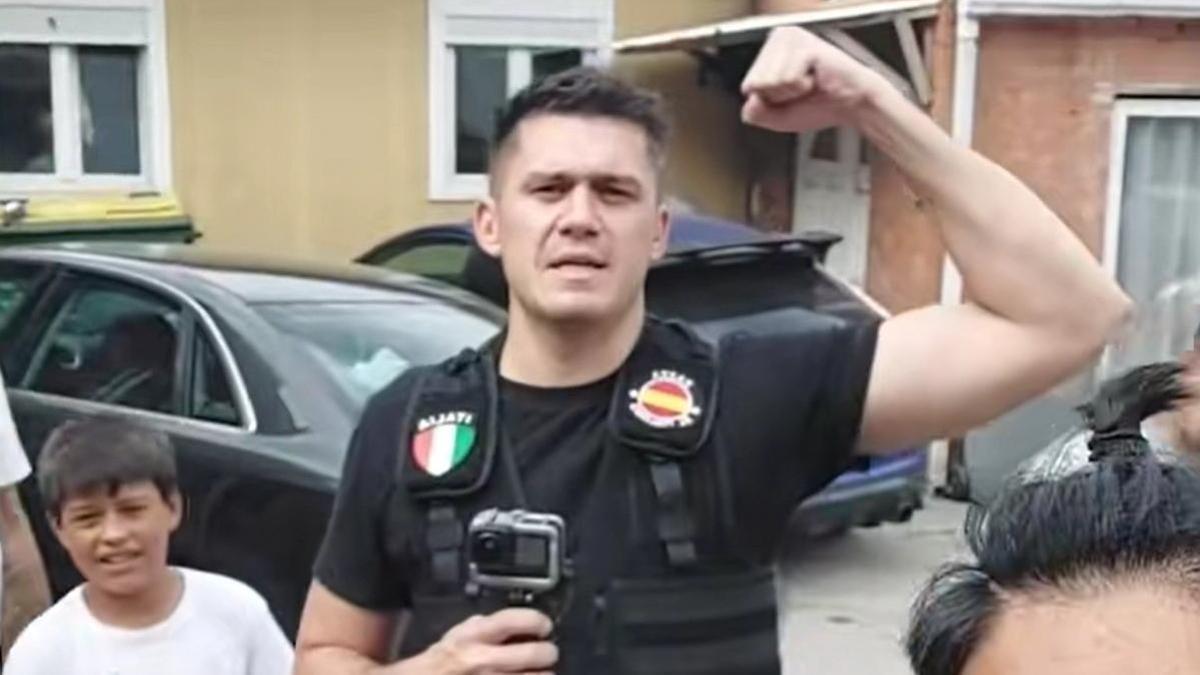 Zazza el Italiano, durante su grabación en A Coruña.