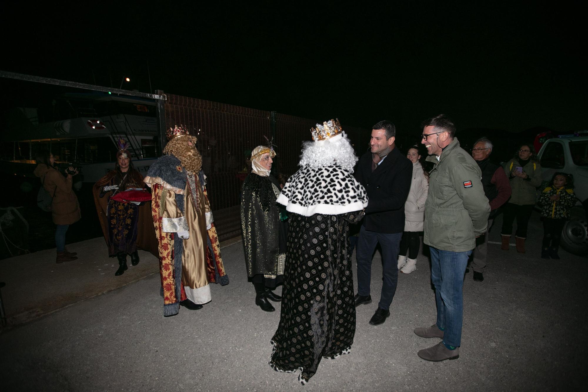 Mira aquí todas las fotos de la cabalgata de Reyes Magos 2023 en Sant Antoni