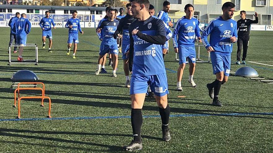 Kike López, durante un entrenamiento en Son Malferit.