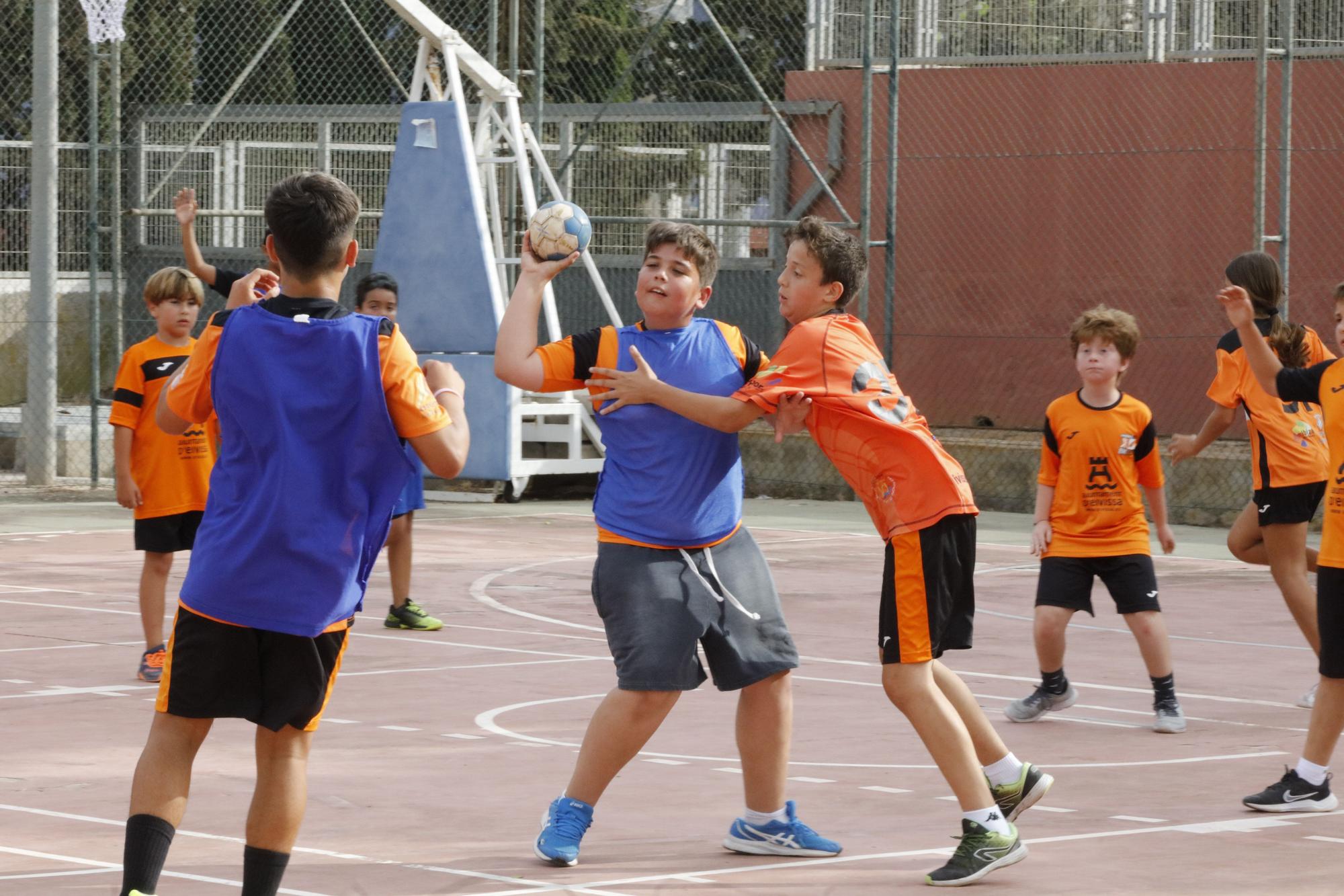 Diada de balonmano en sa Blanca Dona