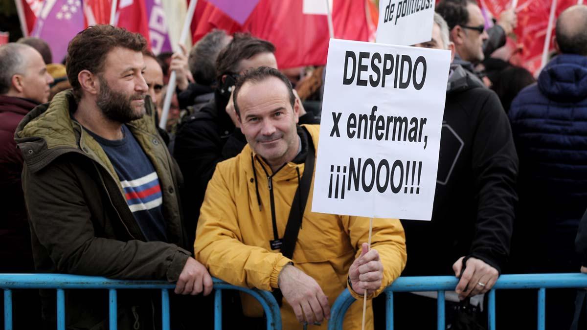 Manifestación contra el despido por enfermedad 